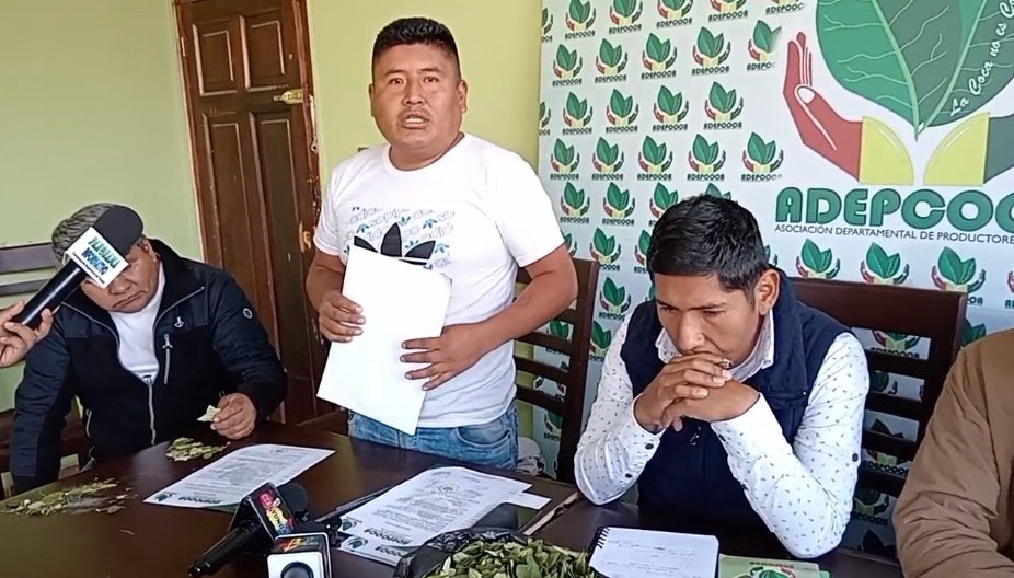 Jonatan Huanca, secretario de actas de Adepcoca. (Foto: Captura de video)